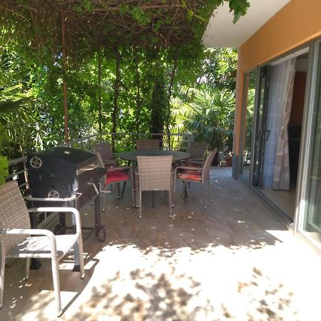 Vila Zdenka Apartmants Crikvenica Exterior foto